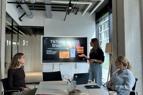 5c7cabcd504af3ff941e83a53bab35b2